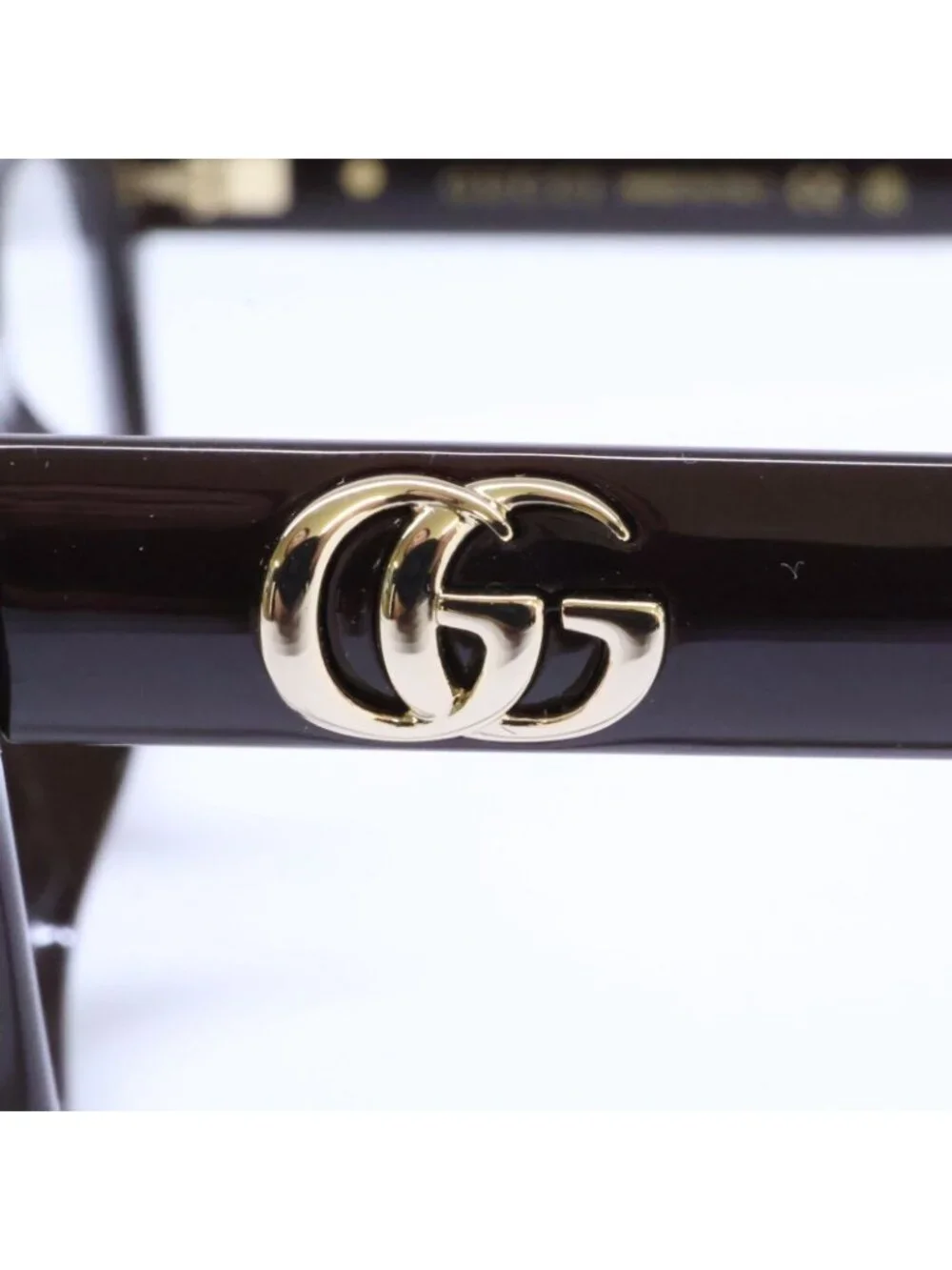 Gucci type gg